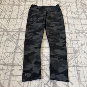 Nobull Leggings Cropped Gray Camo Print Women’s Size Small NWOT